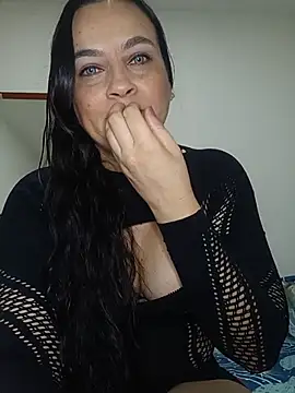Snapshot of megan_milf79 chatting on 06/26/26, 03:51 megan milf79 online show from 06/26/26, 03:51