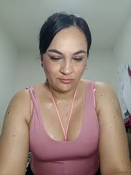 megan milf79 online show from 02/27/26, 12:16