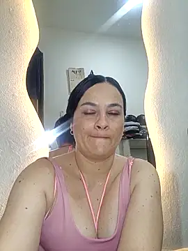 megan milf79 online show from 02/28/26, 01:27