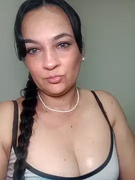 megan milf79 online show from 02/12/26, 07:46