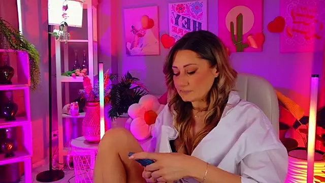 SarahAlluring online show from 03/09/26, 12:09