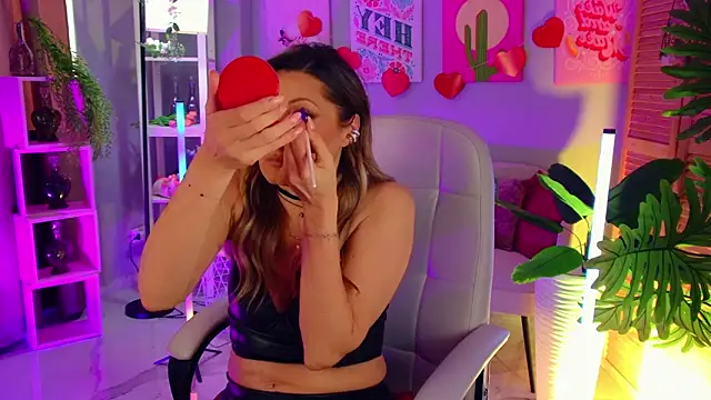 SarahAlluring online show from 03/22/26, 01:01