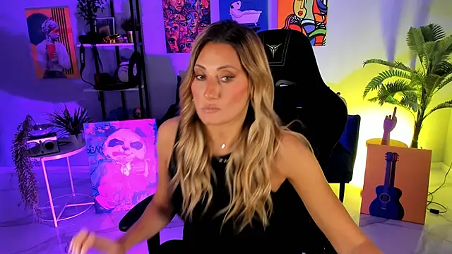 SarahAlluring online show from 10/19/25, 11:57