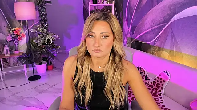 SarahAlluring online show from 09/11/25, 11:54