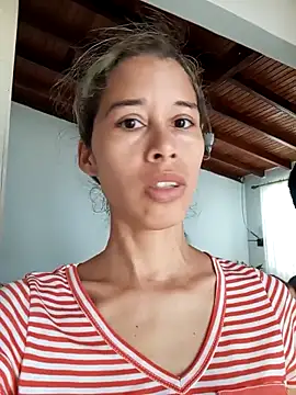 Sexi girl29 online show from 02/13/26, 01:33