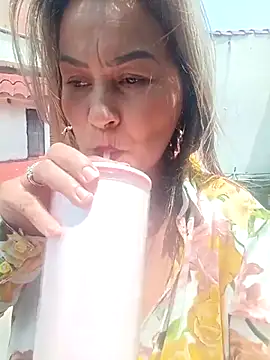 Snapshot of Pamela_milf46 chatting on 03/02/26, 04:14 Pamela milf46 online show from 03/02/26, 04:14