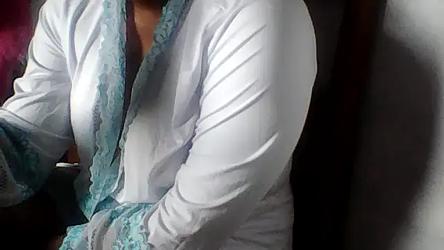 Sydneyputinha online show from 03/17/26, 12:19