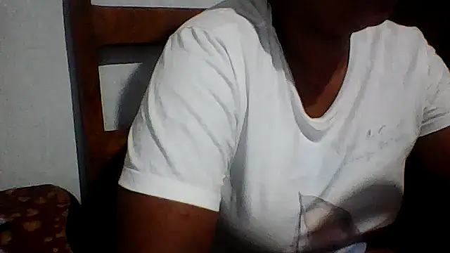 Snapshot of Sydneyputinha chatting on 10/12/25, 01:51 Sydneyputinha online show from 10/12/25, 01:51