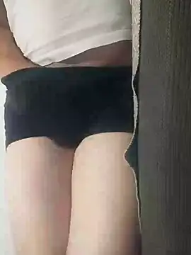 gui67675 online show from 10/10/25, 09:26