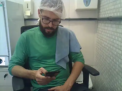 Snapshot of pdasgyn chatting on 05/21/26, 12:57 pdasgyn online show from 05/21/26, 12:57