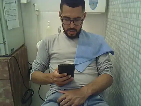 pdasgyn online show from 10/15/25, 02:58