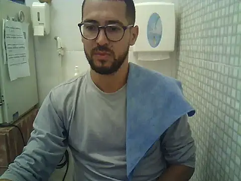 pdasgyn online show from 11/26/25, 05:35