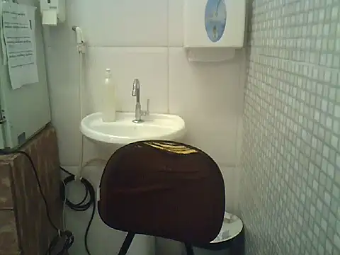 pdasgyn online show from 10/13/25, 01:34