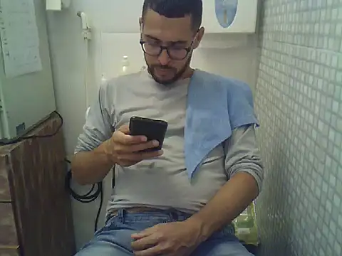 pdasgyn online show from 01/19/26, 01:15