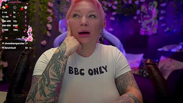 BlackedBarbie online show from 10/16/25, 07:11