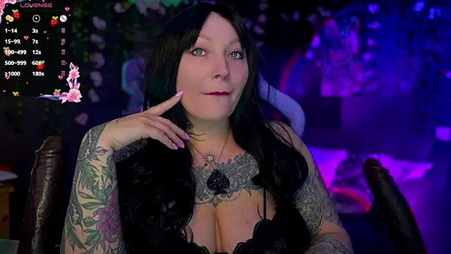 BlackedBarbie online show from 10/31/25, 06:59