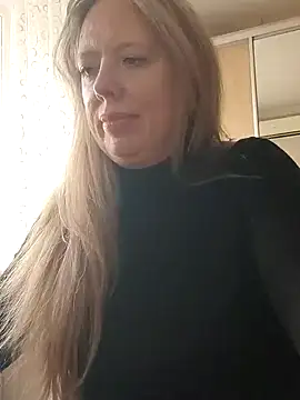 Irina3718 online show from 10/03/25, 09:55