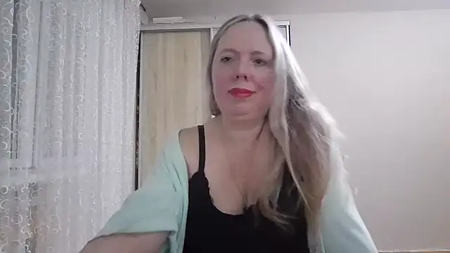 Irina3718 online show from 03/16/25, 04:45