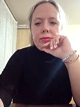 Snapshot of Irina3718 chatting on 12/03/25, 04:50 Irina3718 online show from 12/03/25, 04:50