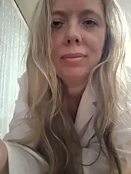 Irina3718 online show from 01/14/26, 03:15