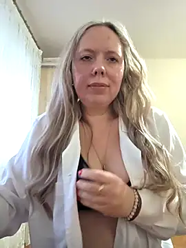 Irina3718 online show from 01/15/26, 02:31