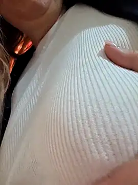 Irina3718 online show from 04/09/26, 01:50