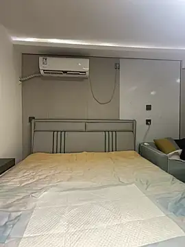 xibao379 online show from 12/01/25, 12:50