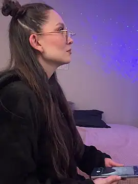 Te para 2 online show from 03/21/25, 03:33