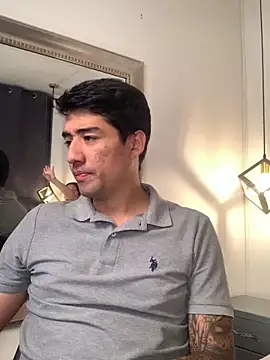 valery and Dani  online show from 12/05/25, 08:06