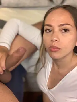 valery and Dani  online show from 05/26/26, 08:07