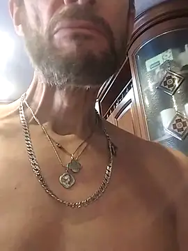 Snapshot of AntonyXsmile chatting on 03/21/25, 01:34 AntonyXsmile online show from 03/21/25, 01:34