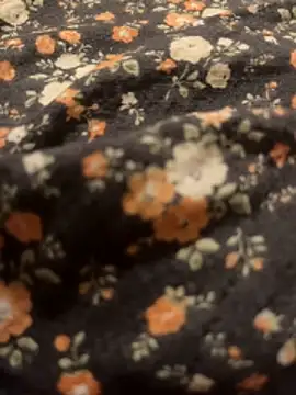 grass-xiaogou online show from 10/29/25, 03:22