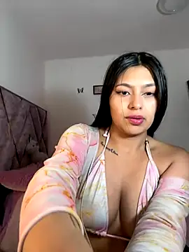 Tania rendon online show from 10/25/25, 10:03