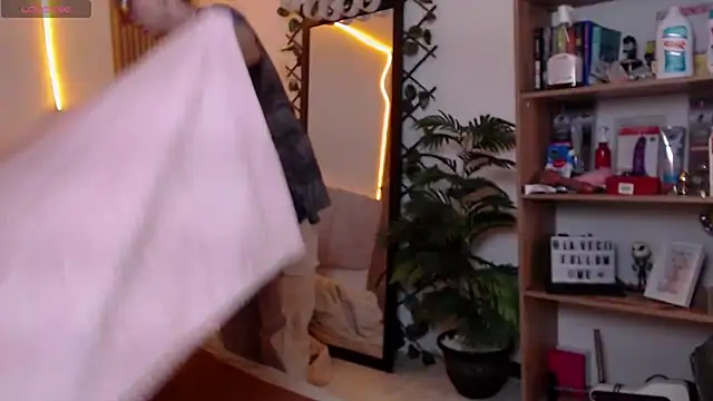 Soy mangx online show from 04/13/26, 07:01