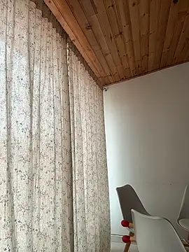 Snapshot of -Selene- chatting on 02/12/26, 05:56 -Selene- online show from 02/12/26, 05:56