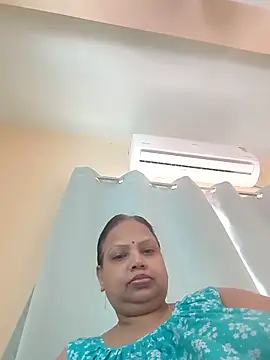 Snapshot of Arohi35 chatting on 05/17/26, 01:27 Arohi35 online show from 05/17/26, 01:27