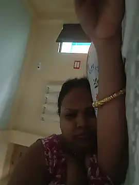 Snapshot of Arohi35 chatting on 07/18/26, 09:40 Arohi35 online show from 07/18/26, 09:40
