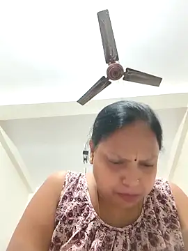 Arohi35 online show from 09/18/25, 05:05