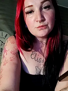 TiffiChantiT2 online show from 05/26/26, 10:08