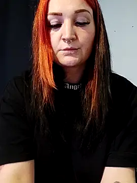 TiffiChantiT2 online show from 04/21/26, 05:36