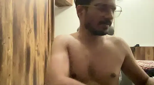 Snapshot of anuragbrothermodel chatting on 03/10/25, 03:09 anuragbrothermodel online show from 03/10/25, 03:09