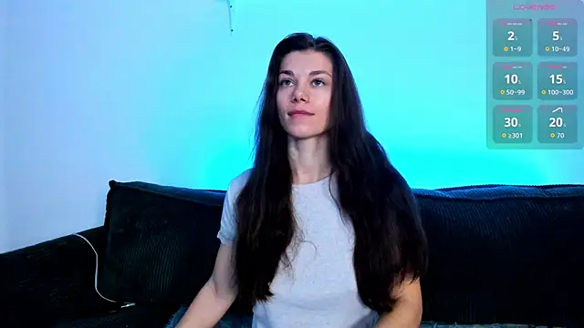 Eva McCoy online show from 12/02/25, 09:22