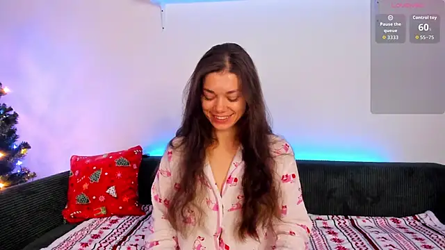 Eva McCoy online show from 12/04/25, 09:08