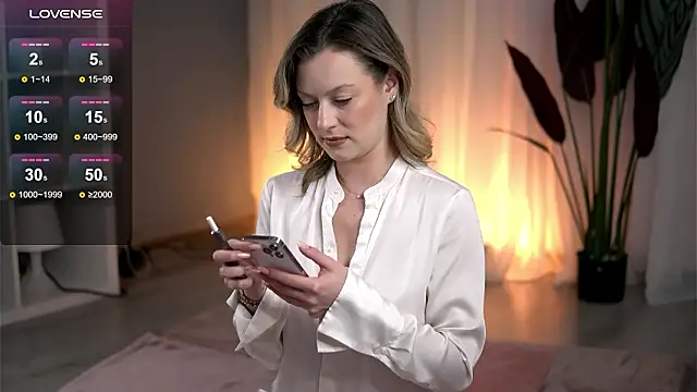 AnnastasiaMills online show from 03/17/26, 07:39