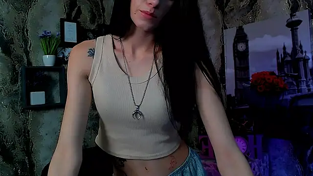 LanaTey online show from 10/17/25, 01:13