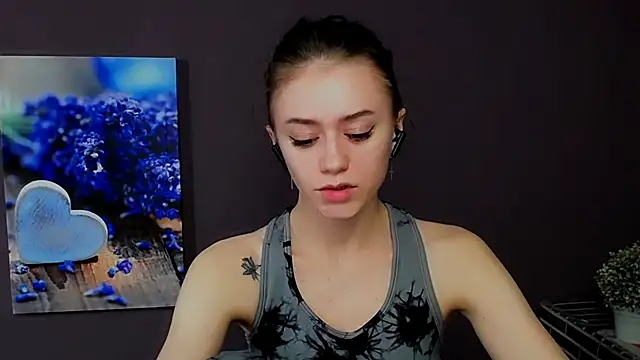 LanaTey online show from 03/12/25, 04:02