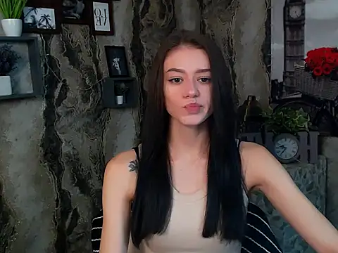 LanaTey online show from 10/30/25, 02:36