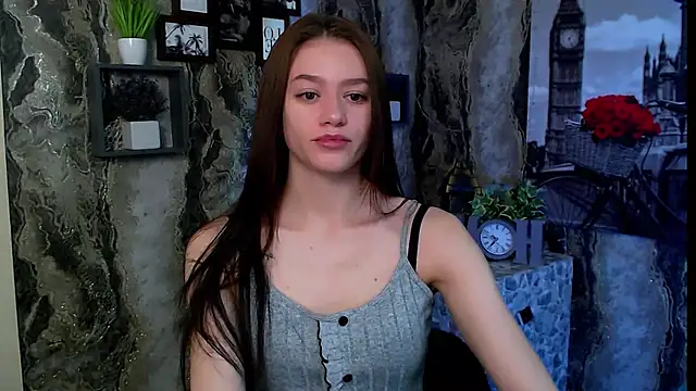 Snapshot of LanaTey chatting on 02/25/26, 06:02 LanaTey online show from 02/25/26, 06:02