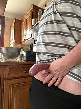 Snapshot of billybib83 chatting on 02/17/26, 10:45 billybib83 online show from 02/17/26, 10:45