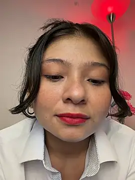 Guadalupe Lopez online show from 04/12/26, 11:02